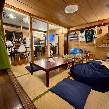 奄美ゲストハウス Hub A Nice Inn Setouchi  Exterior photo