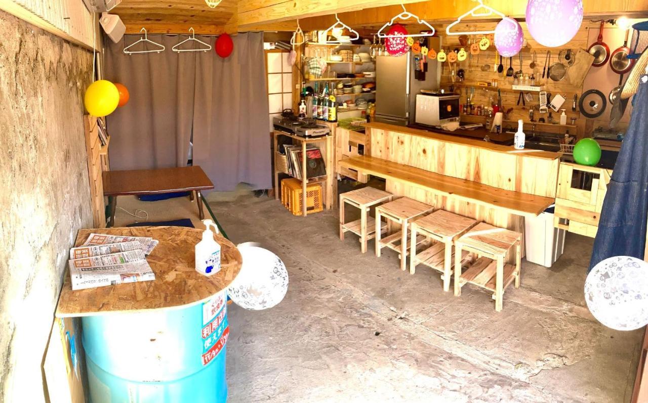 奄美ゲストハウス Hub A Nice Inn Setouchi  Exterior photo